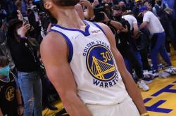 浓眉哥在尤文图斯比赛中绝杀，绝杀引发热议！的简单介绍