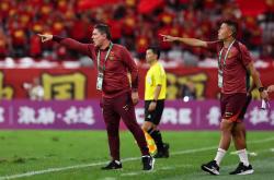 西亚卡姆在中国队比赛中逆转，精彩发挥引发热议！的简单介绍